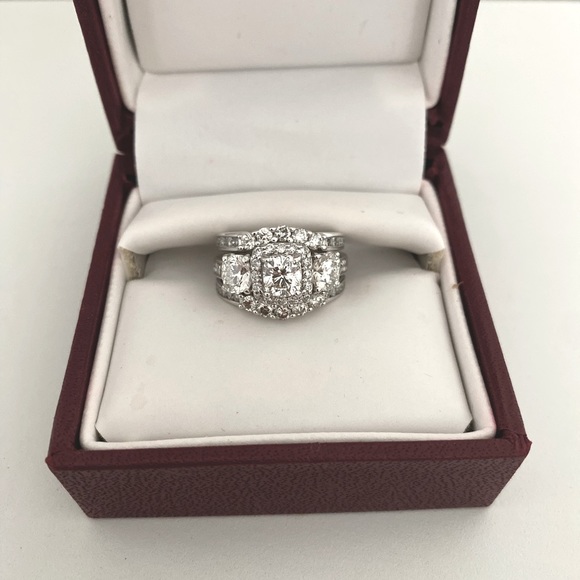 Helzberg Diamonds Jewelry - 3-Stone 2CTW Diamond Ring w/2 Diamond Bands